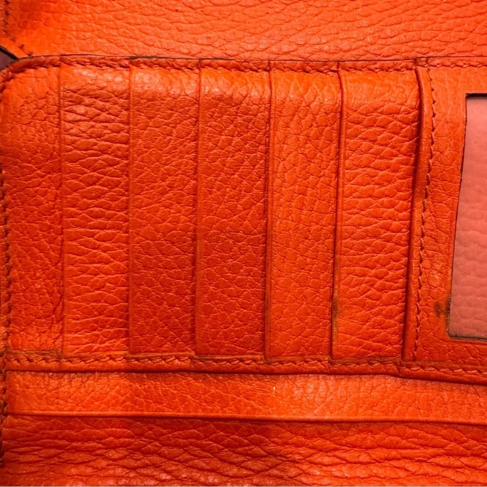 GUCCI women’s long wallet interlocking G pebbled leather Orange EUC